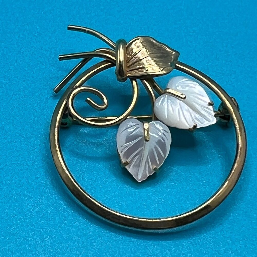Vintage Creed Brooch Mother of Pearl 1/20 12 KT GF Abalone Gold Tone Pin - Picture 1 of 11